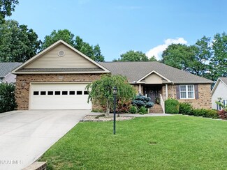 155 Cromwell Ln, Crossville, TN 38558