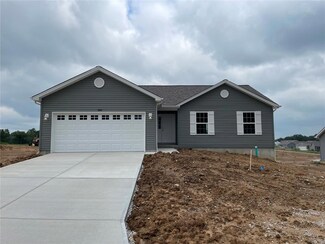 149 Colton Jesse Dr, Winfield, MO 63389