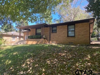 1712 S Fleishel Ave, Tyler, TX 75701