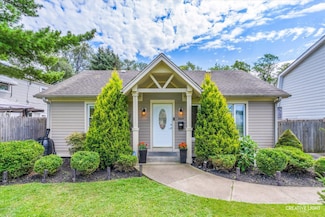 10009 Nevada Ave, Franklin Park, IL 60131