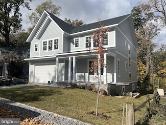 5427 3rd St S, Arlington, VA 22204