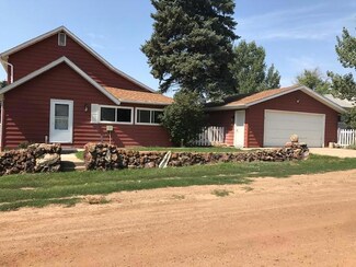 724 Delaney St, Alexander, ND 58831