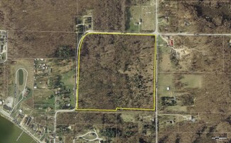400 S 700 E, Knox, IN 46534