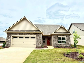 115 Ranna Dr, Huntsville, AL 35811
