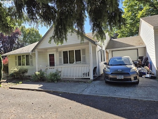 15310 SE Stark St Unit C, Portland, OR 97233