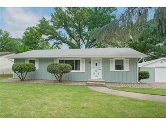765 18th St, Newport, MN 55055