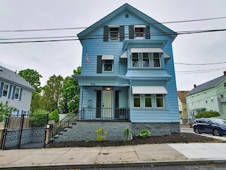 204 Hood St, Fall River, MA 02720