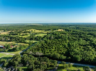 4 Turkey Pen Hollow, Henryetta, OK 74437