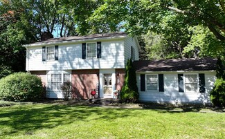 1030 Westmoor Dr, Galion, OH 44833