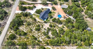 8009 Kenilworth Blvd, Spring Branch, TX 78070