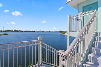 201 Coppitt Rd Unit 301, Key West, FL 33040