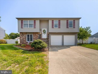 16 Sherwood Ln, Westampton, NJ 08060