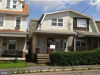 543 W Oak St, Frackville, PA 17931