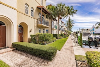820 Virginia Garden Dr, Boynton Beach, FL 33435