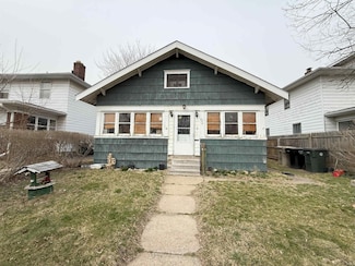 925 E Donald St, South Bend, IN 46613
