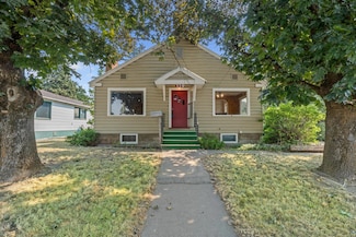 339 S Walnut St, Colville, WA 99114