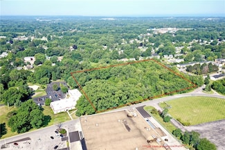 V/L Oneil Blvd, Sheffield Village, OH 44055