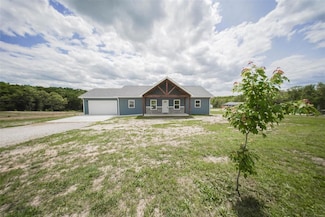 282 Private Dr, Newburg, MO 65550