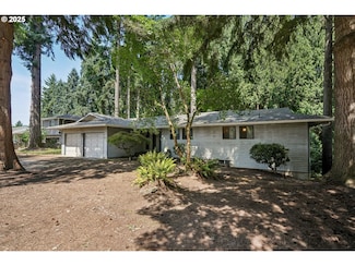 6112 NW Bernie Dr, Vancouver, WA 98663