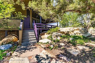 6314 Foothills Dr, Farmington, NM 87402