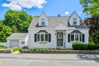 57 Strafford Rd, Westwood, MA 02090