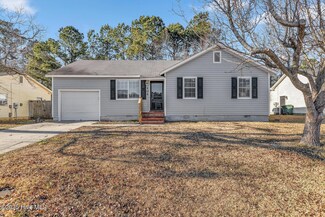 104 Milestone Ct, Jacksonville, NC 28546