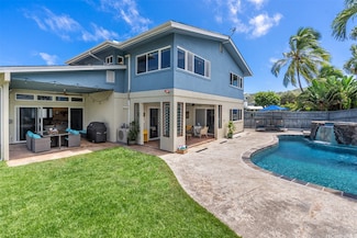 530 Ka Awakea Rd, Kailua, HI 96734