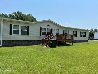 281 S Blizzard Town Rd, Beulaville, NC 28518