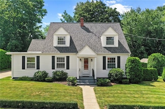 48 Langevin St, Woonsocket, RI 02895