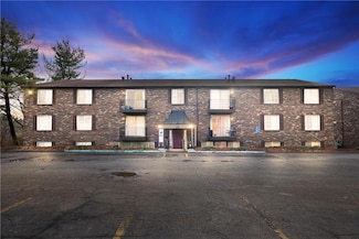 231 Coxcomb Hill Rd Unit 9, New Kensington, PA 15068