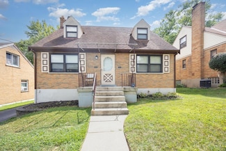 2957 Veazey Ave, Cincinnati, OH 45238