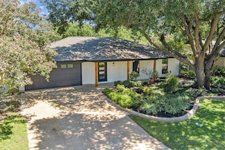 6021 Rayburn Dr, Fort Worth, TX 76133