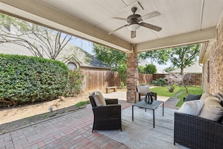 7820 Chaddington Ct, North Richland Hills, TX 76182