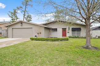 4122 Gardendale Dr, Houston, TX 77092