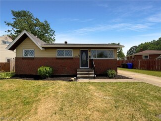 15025 N Gallatin Blvd, Brookpark, OH 44142
