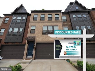 3811 Rainier Dr, Fairfax, VA 22033