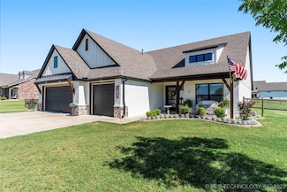 11 E 167th St S, Glenpool, OK 74033