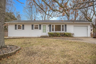 409 North Dr E, Marshall, MI 49068