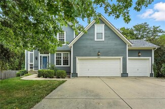 5117 Lakecrest Dr, Shawnee, KS 66218