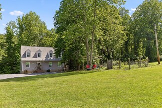 912 Murrell Rd, Signal Mountain, TN 37377