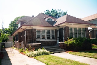 3927 N 16th St, Milwaukee, WI 53206
