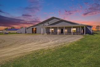 390 Iyopawa Rd, Coldwater, MI 49036