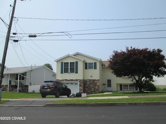 223 Maple Rd, Berwick, PA 18603