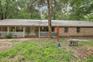 120 Eastwood Dr, Florence, MS 39073