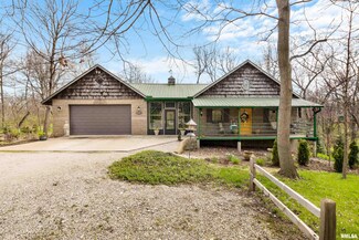 1522 Woodland Knolls Rd, Metamora, IL 61548
