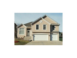 5708 N Ames Ave, Kansas City, MO 64151