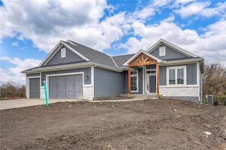 17732 S Brockway St, Olathe, KS 66062