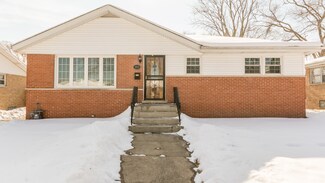 4932 Saint Paul Ct, Hillside, IL 60162