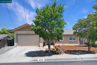 2318 Riverview Dr, Concord, CA 94520