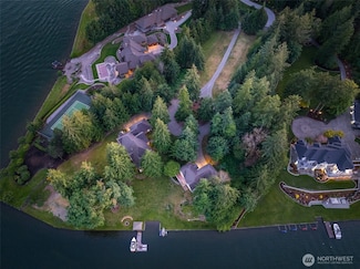 20721 Snag Island Dr E, Lake Tapps, WA 98391